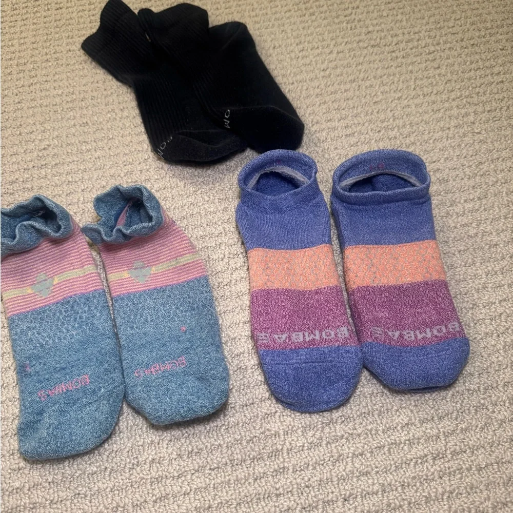 3 pairs of Bombas - Picture 1 of 3